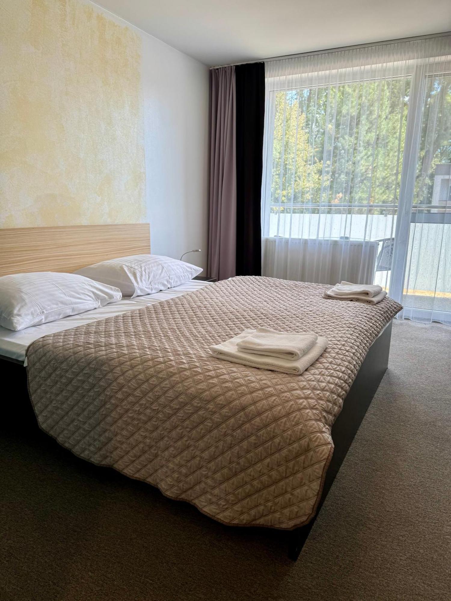 Termaly Male Bielice Otel Partizánske Dış mekan fotoğraf