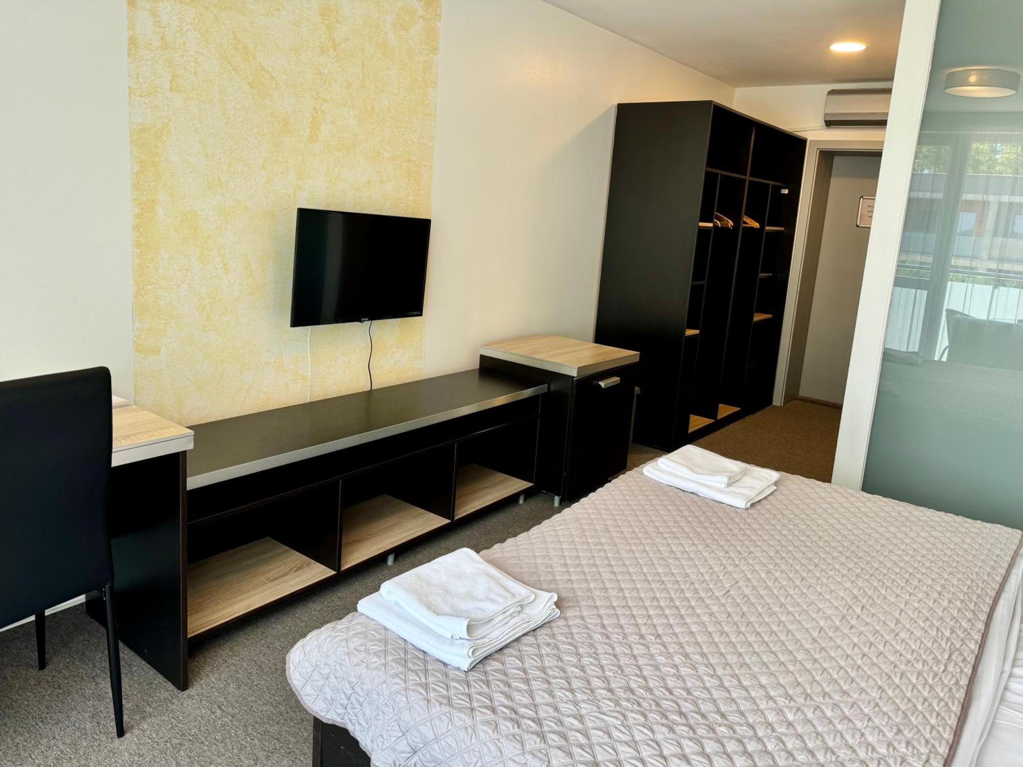 Termaly Male Bielice Otel Partizánske Dış mekan fotoğraf